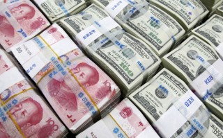 macro markets巨汇：多家外资机构发布对2022年人民币汇率预测 预期人民币延续稳中偏强表现