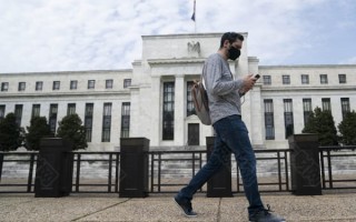 macro markets巨汇：美联储料在2022年第四季加息25个基点 通胀超标料持续至2024年