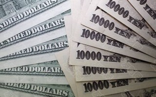 macro markets巨汇：日圆兑美元注定要升破100关口？ 日本首相已要求官员捍卫100关口