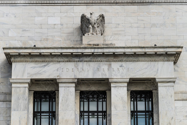 macro markets巨汇：美联储的柯林斯称 政策制定者在未来加息时可以“谨慎行事”-第1张图片-Macro Global Markets巨汇