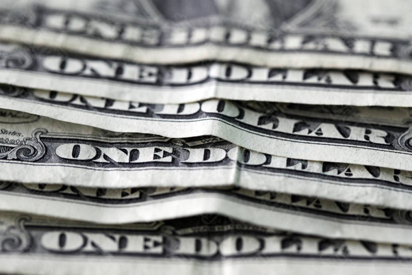macro markets巨汇：美元跌至15个月低点 因通胀放缓令对利率见顶的押注升温-第1张图片-Macro Global Markets巨汇