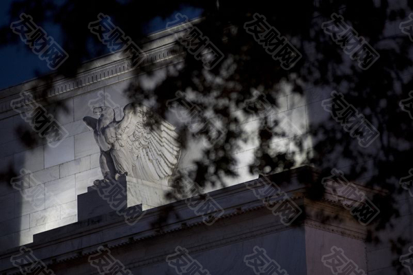 macro markets巨汇：美联储理事沃勒表示 他对12月会议加息50个基点持开放态度-第1张图片-Macro Global Markets巨汇