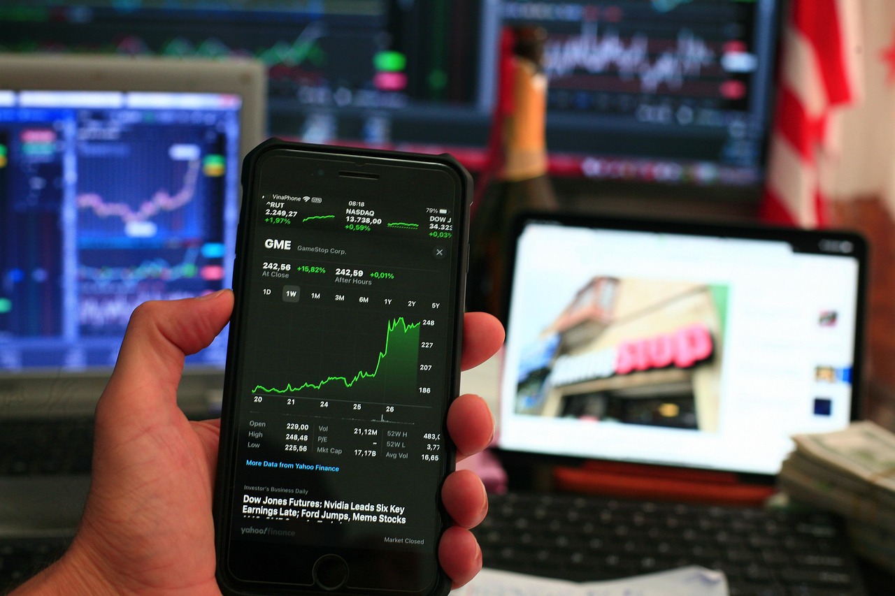 Macro巨汇投资策略：多维分析框架下的市场导航-第2张图片-Macro Global Markets巨汇